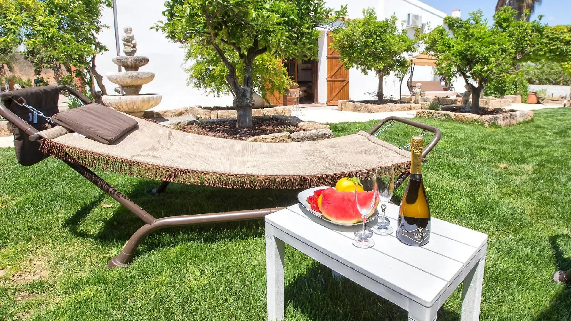 Restored Historic Mansion Paterno With Exclusive Pool, Wifi And Ac For 20 People Alghero Villa