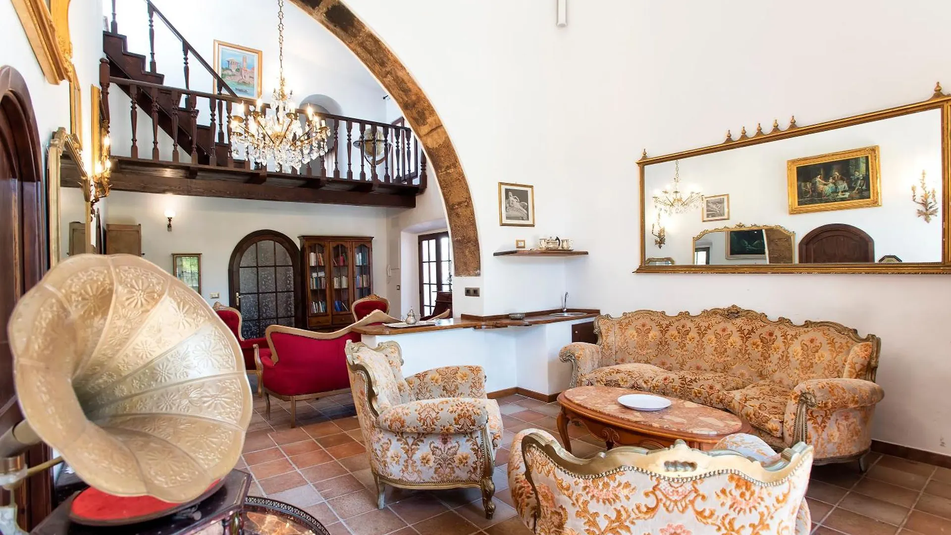 Restored Historic Mansion Paterno With Exclusive Pool, Wifi And Ac For 20 People Alghero