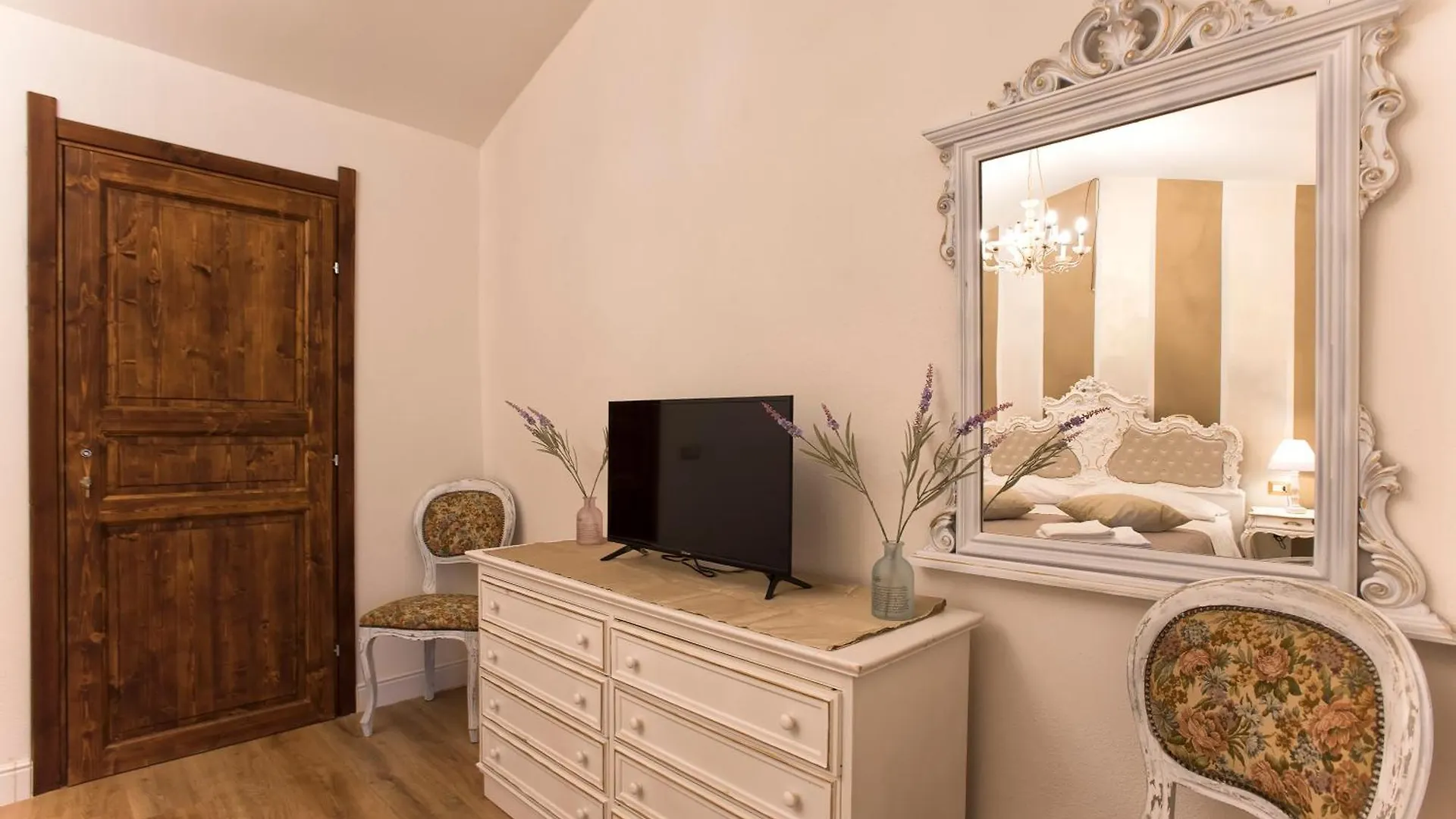 Villa Restored Historic Mansion Paterno With Exclusive Pool, Wifi And Ac For 20 People Alghero Italy
